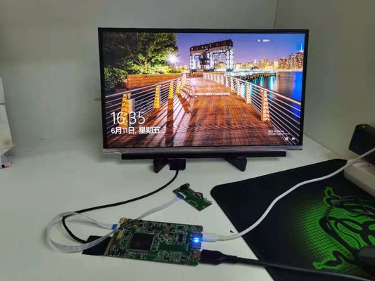 LP140UD1-SPD3 LGの表示14.0」3840 （RGB） ×2160 350 cd/mの²産業LCDの表示