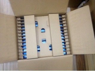 G156XW01 V3 8 ビット 15.6 INCH 1366×768 AUO TFT LCD ディスプレイ 85/85/80/80