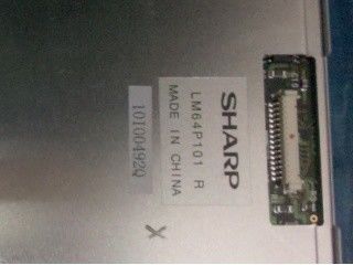 LM64P101R 110PPI 640×480 VGA 7.2 インチシャープ TFT パネル 147.18 ((H) × 110.38 ((V) mm