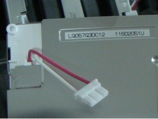 5.7 インチ 320×240 LQ057Q3DC12 QVGA 70PPI 視角65/65/65/40 TFT LCDスクリーン