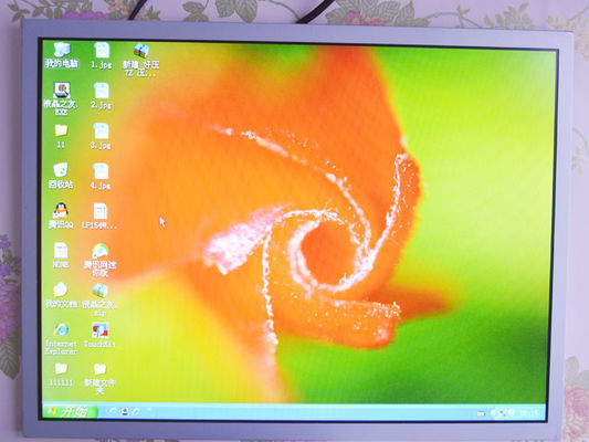 8.4" 800×600 600cd/M2 LVDS インダストリアルLcd パネル AA084SC01 LCD画面