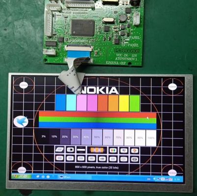 AT070TN83 V.1 Innolux 7.0&quot; 800 （RGB） ×480 300 cd/mの²産業LCDの表示